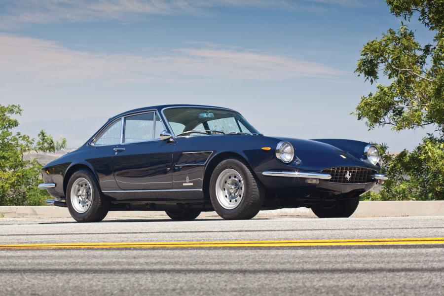  Ferrari 330 GTC 1966 года  (фото 25 из 101)